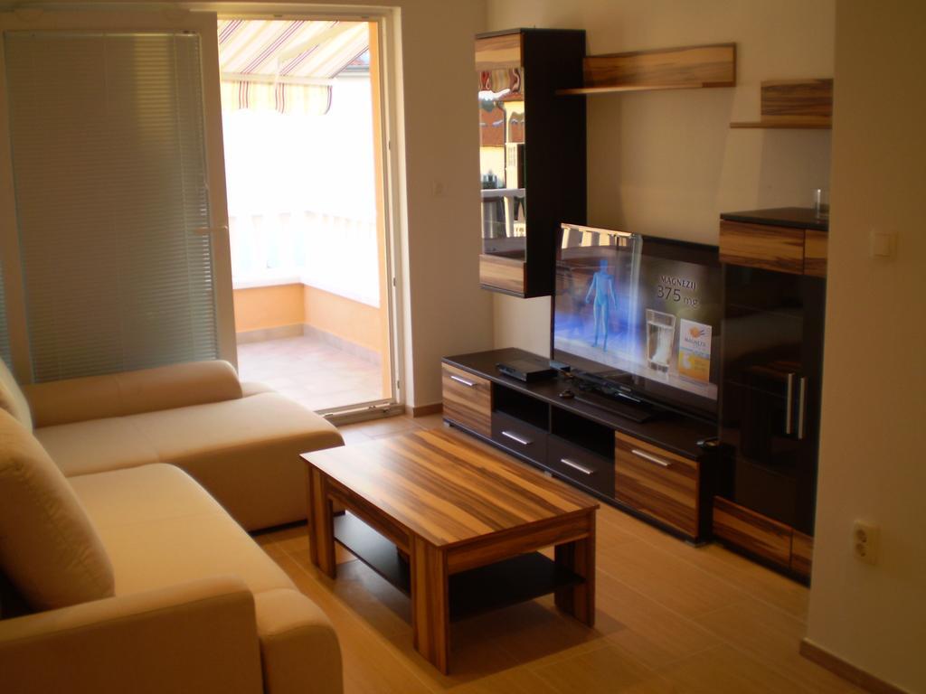 Apartments Tare, Free Parking โวดีเซ ห้อง รูปภาพ