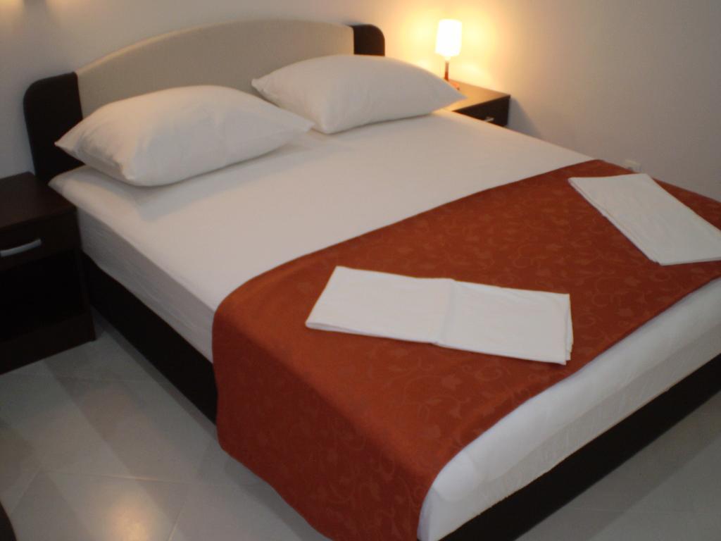 Apartments Tare, Free Parking โวดีเซ ห้อง รูปภาพ
